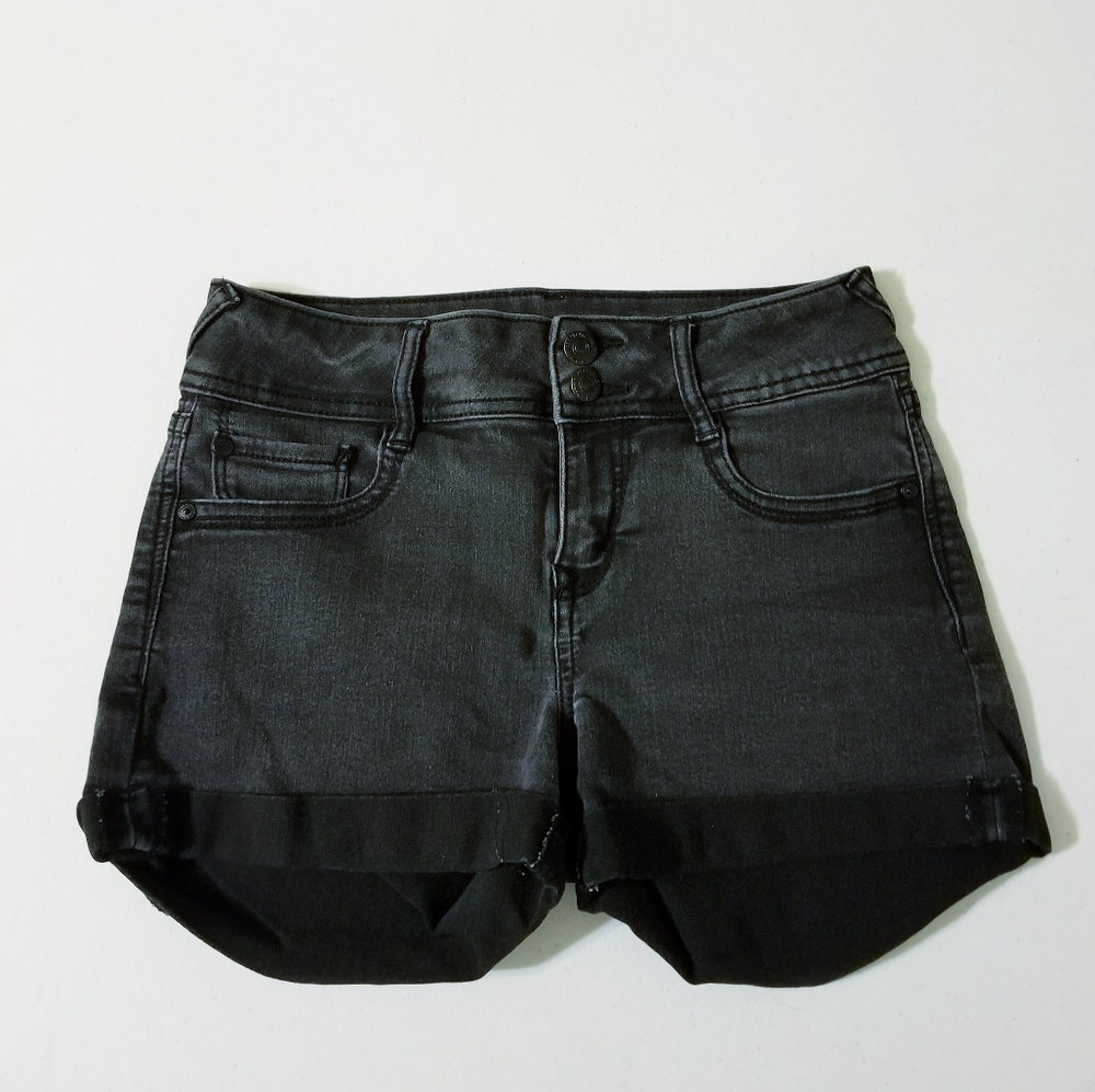 Wallflower Women's Black Button Zip Jean Embroidered Shorts Size 5 Junior